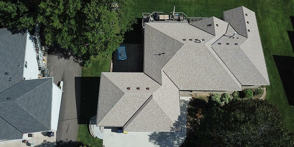 trusted roofing contractor East Bethel, MN