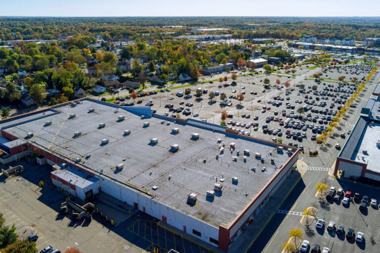 Expert commercial roof installation after determining how to choose a good commercial roofing contractor